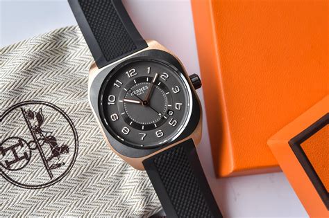 orologio falso hermes|hermes watches logo.